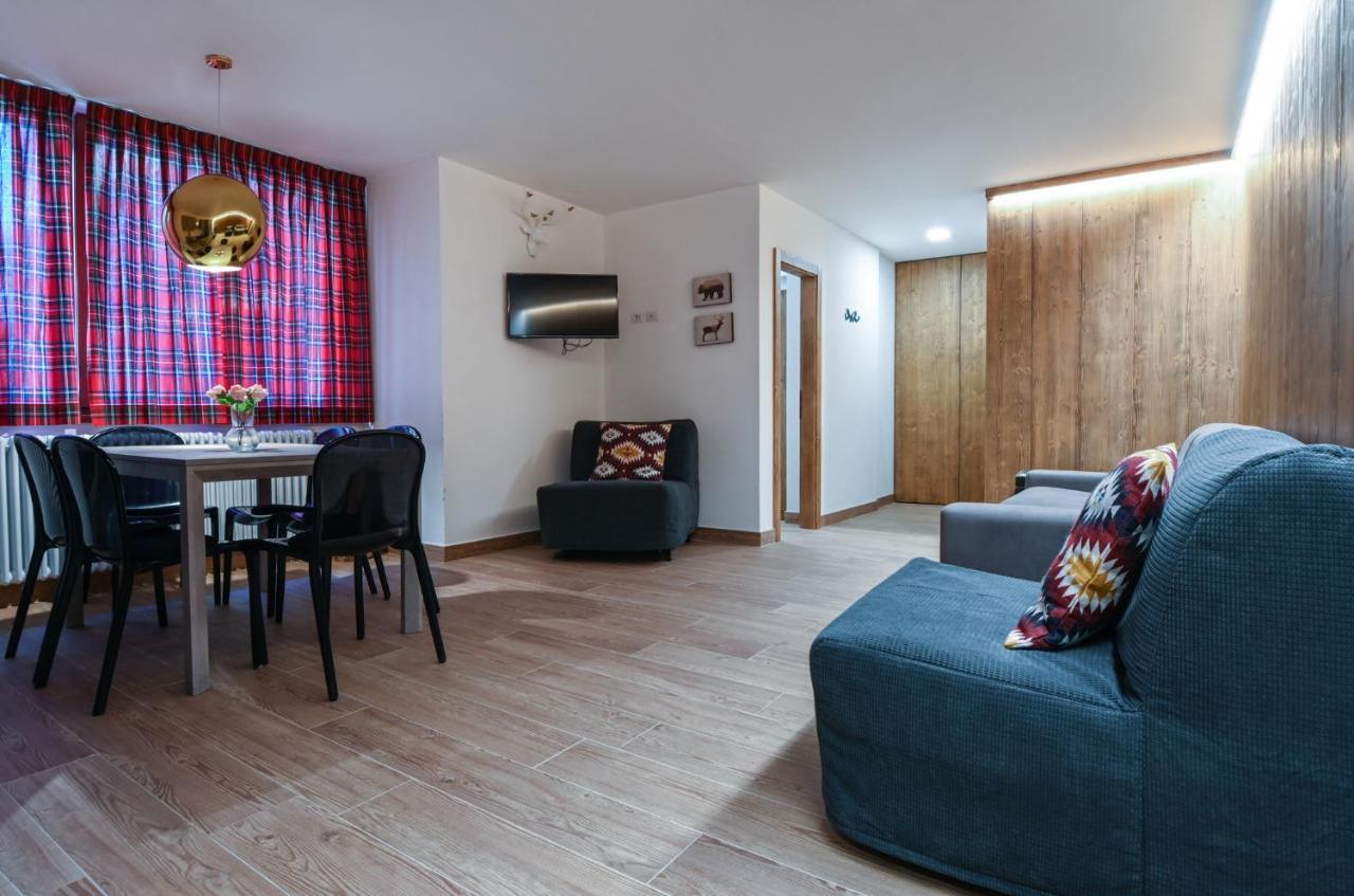 דירות מדונה די קמפיליו Chalet 5 Laghi / Luxapt / Town Centre מראה חיצוני תמונה